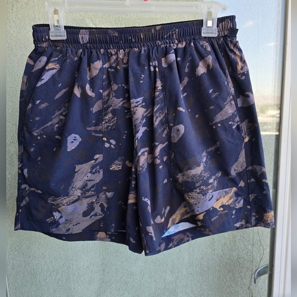 lululemon athletica Blue and Tan Athletic Shorts - Picture 1 of 7